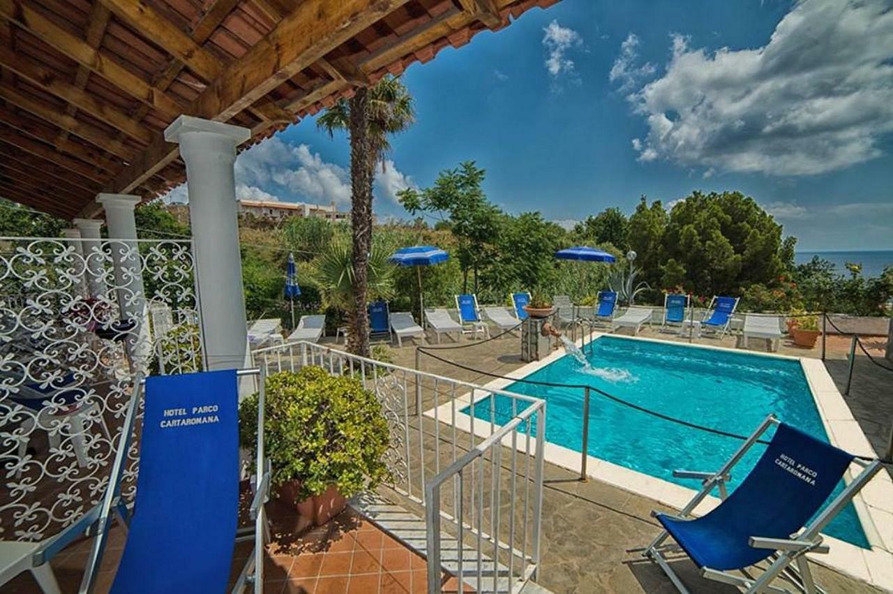 Hotel Parco Cartaromana Ísquia Exterior foto